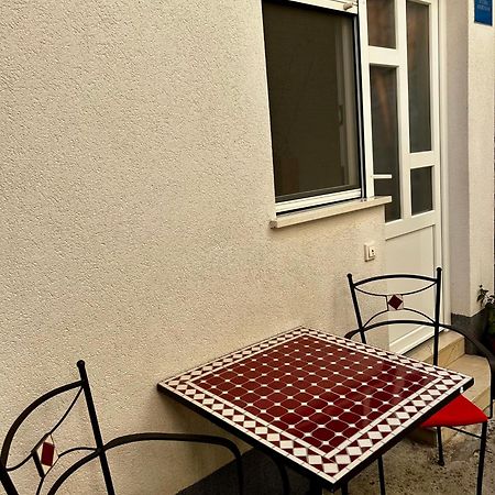 Dinka Apartment Трогир Экстерьер фото