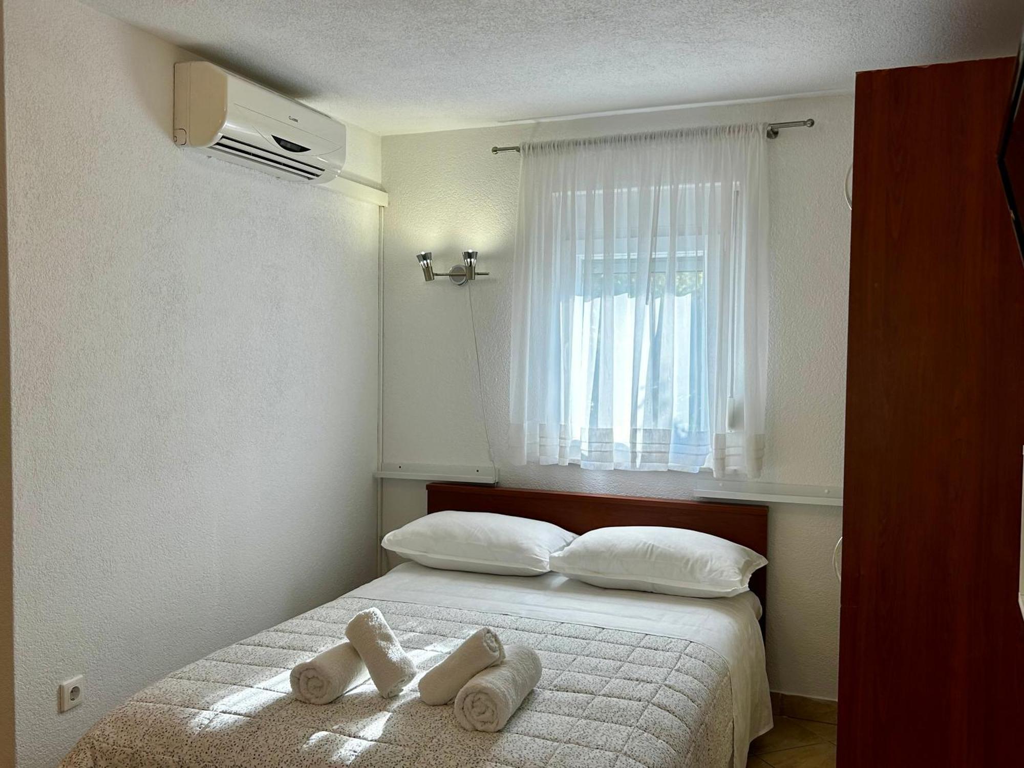 Dinka Apartment Трогир Экстерьер фото