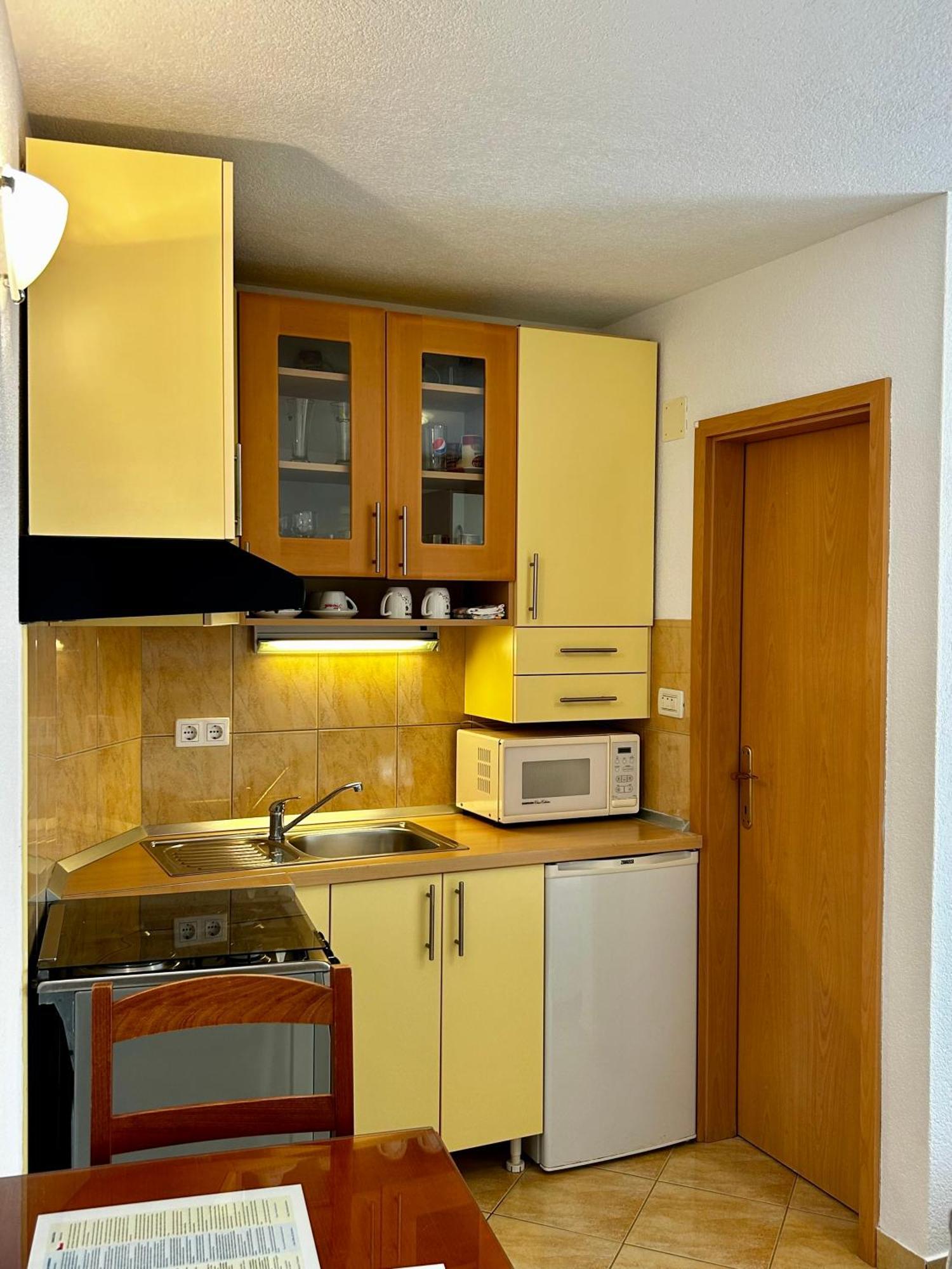Dinka Apartment Трогир Экстерьер фото